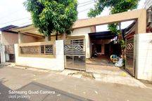 Rumah SHM Bebas Banjir 8 Menit ke Grand Galaxy Park 2 Lt Siap Huni J-30303