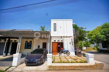 Rumah Hook 1 Lantai 15 menit ke Gerbang Tol Sawangan 4 Bisa KPR J16834