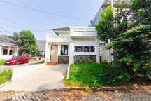 Rumah SHM 2 Lt Strategis 14 Menit ke Mal Ciputra Cibubur Dibantu KPR J33273