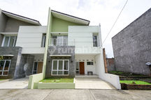 Rumah Bebas Banjit LT 110 Dekat Mall Cibubur Dibantu KPR J-40236