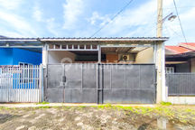 Rumah Terawat 2 Kt 15 Menit ke Gerbang Toll Kayu Manis 1 Hadap Utara J35593