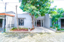 Rumah Asri Terawat 13 Menit ke Rs Permata Depok SHM Siap Huni J31771