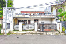 Rumah Luas 4 Kamar 13 Menit ke Stasiun Palmerah Dibantu KPR J42493