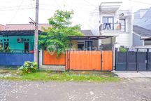 Rumah Strategis di Depok 10 Menit ke Stasiun 1 Lantai Siap Huni J41702