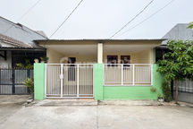 Rumah 1 Lantai Akses Dekat Stasiun Bekasi Siap KPR Hadap Timur J39239