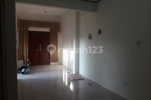 Rumah Siap Huni Bangunan Barusan di Renovasi di Komplek Perumahan Dekat Rs Permata Medika