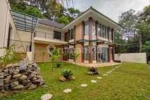 Rumah Hook 2 Lantai Tanah Samping Luas Area Sentul City Bogor