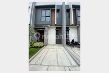 Sewa Cepat Rumah Murah 2 Lantai - Cluster Regia, Summarecon Crown Gading, Harapan Indah, Bekasi 018