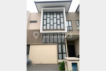 Sewa Rumah 2 Lantai "High Ceiling yang Memukau" - Cluster Asya Dekat Akses Tol, Jakarta Garden City, Cakung 029