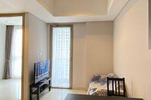 Di Jual Apartemen Taman Anggrek Residences 2 Bedroom Furnish Baru