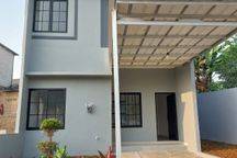 Rumah 2 Lantai  Pasum Kolam Renang Dan Sharing Carport