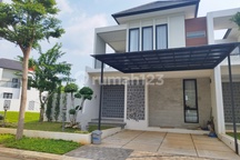Rumah Mewah 2 Lantai Full Furnish Bagus Bsb City Cluster Hilago Depan Danau, Dekat Unika, Uptownmall, Tol Krapyak, Kawasan Industri, Lingkungan Tenang Adem