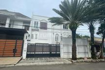 Rumah Besar Murah Tangerang Selatan Jalan Raya Tol Pamulang