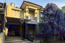 Rumah 2 Lantai Di Perumahan Grand Mahakam Siradj Salman