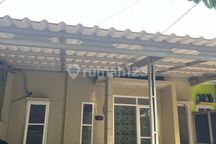 Rumah 3 KT Strategis 10 Menit ke RS Mitra Keluarga Cibubur Bisa KPR J34448