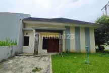 Rumah Luas 1 Lantai Akses Dekat Gerbang Tol Sentul 1 Hadap Timur J39450