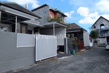 Jual Rumah di Perum Umadewi dengan 2 Kamar Tidur di Jl Pengayutan Buduk