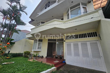 Rum Rumah Bagus SHM - Sertifikat Hak Milik di Komplek Bukit Cinere Indah, Cinere