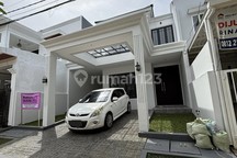 Rumah Baru 2 Lantai Di Komplek Megapolitan Cinere 