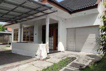 Jual Rumah dan Tanah Dekat UII