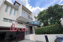 Disewakan Rumah Cantik Asri Siap Huni 4BEDROOM Dekat Bukit Golf Dan Mall Dan Perbelanjaan Mall Pondok Indah Dan Toll Dan Lokasi Nyaman Dan Asri Area Kencana Permai Pondok Indah Jakarta Selatan 