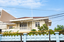 Termurah Rumah Hoek di Citra 1,Jalan Raya SHM