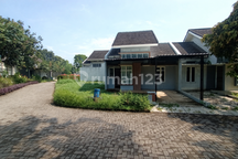 Murah! Rumah Hook Dibawah Harga Pasar 1 Menit Exit Tol Sentul City, Bogor