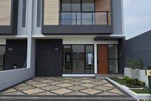 Rumah Mewah 2 Lt 3 Kt 3 Km Lokasi Geluran Taman Mepet Surabaya 