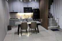 Full Furnish 8X10 Hook Pik2 Disewakan Cepat Cluster Scarlet New