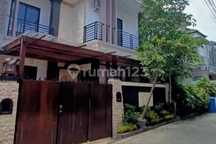 Rumah Modern Minimalis Kerobokan Kawasan Elit