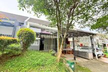 Rumah Bagus Siap Huni Lingkungan Asri Sentul City