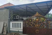 Disewakan Rumah Semi Villa Lokasi Sambangan Singaraja Bali