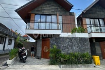 Brand New Villa Ubud 2br View Rice Field Lokasi Strategis Shm