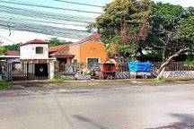 Disewakan / For Rent*bangunan Usaha Di Pinggir Jalan Nasional Jember* 