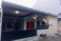 Di Sewakan Rumahl. Tanah : 113 M² ( 10 X 11,3m)l. Bangunan : 90 M²