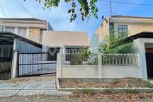 Rumah Hitung Tanah Tenggilis Mejoyo Selatan Lokasi Dekat ke Ubaya