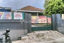 Di jual Rumah dan kav tanah ( sawah )