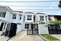 Rumah modern minimalis  Strategis Nyaman dan siap huni 
