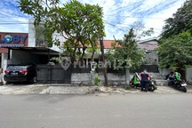 Rumah Tinggal di Tebet Barat, Akses Jln 3 Mobil, Dibelakang Ada Kos 10 Kamar Tidur