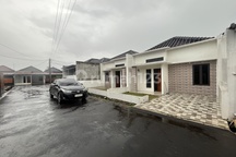 Rumah Di Dalam Komplek Cluster Citayam Depok Casa De Royal Village