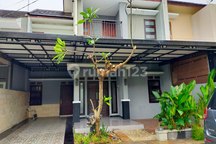 Rumah Cantik 2lt Siap Huni Dekat Masjid Perum