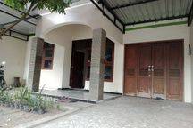 Rumah Bagus Full Furnish Dekat Ke Kampus Ums 