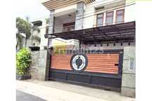 Rumah Mewah Furnished dengan Kolam Renang di Pahoman Bandar Lampung