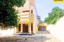 Rumah Kantor Besar Parkir Luas di Pusat Kota Bandar Lampung