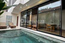 Villa 3 Bedrooms Jalan Kaki ke Pantai Seminyak