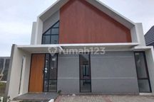 Rumah Baru Grand Alexandria Cluster Terdepan Disewakan