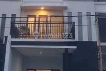 Rumah Baru Semi Furnished 2 Lantai 2 Kamar Batuaji Tabanan