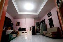 rumah nyaman minimalis di komplek taman kopo indah 2