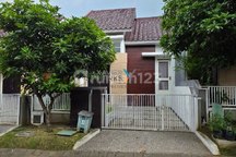 Rumah Minimalis di Austinville, Dieng Malang