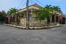 Rumah Hook Siap Huni di Perumahan Pondok Mutiara, Sidoarjo